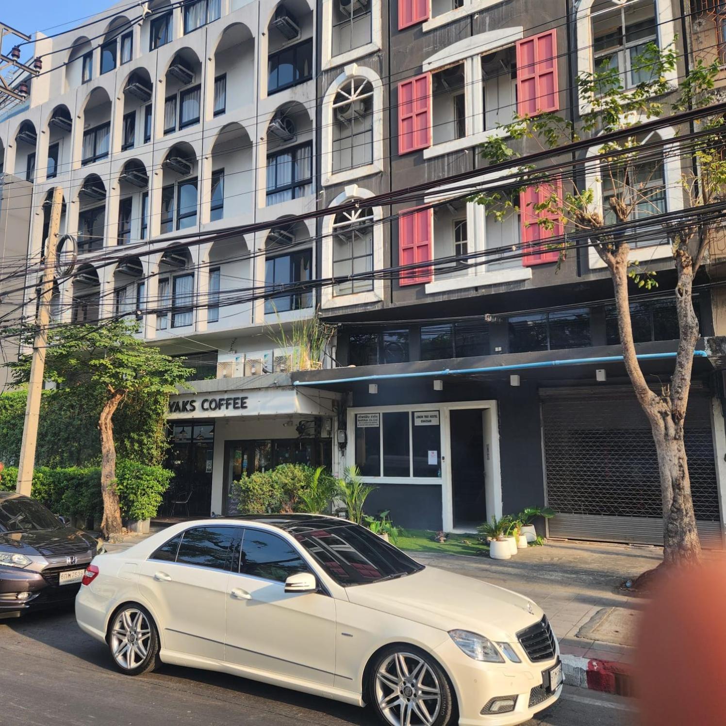 Lemon Tree Hostel Khaosan Bangkok Bagian luar foto